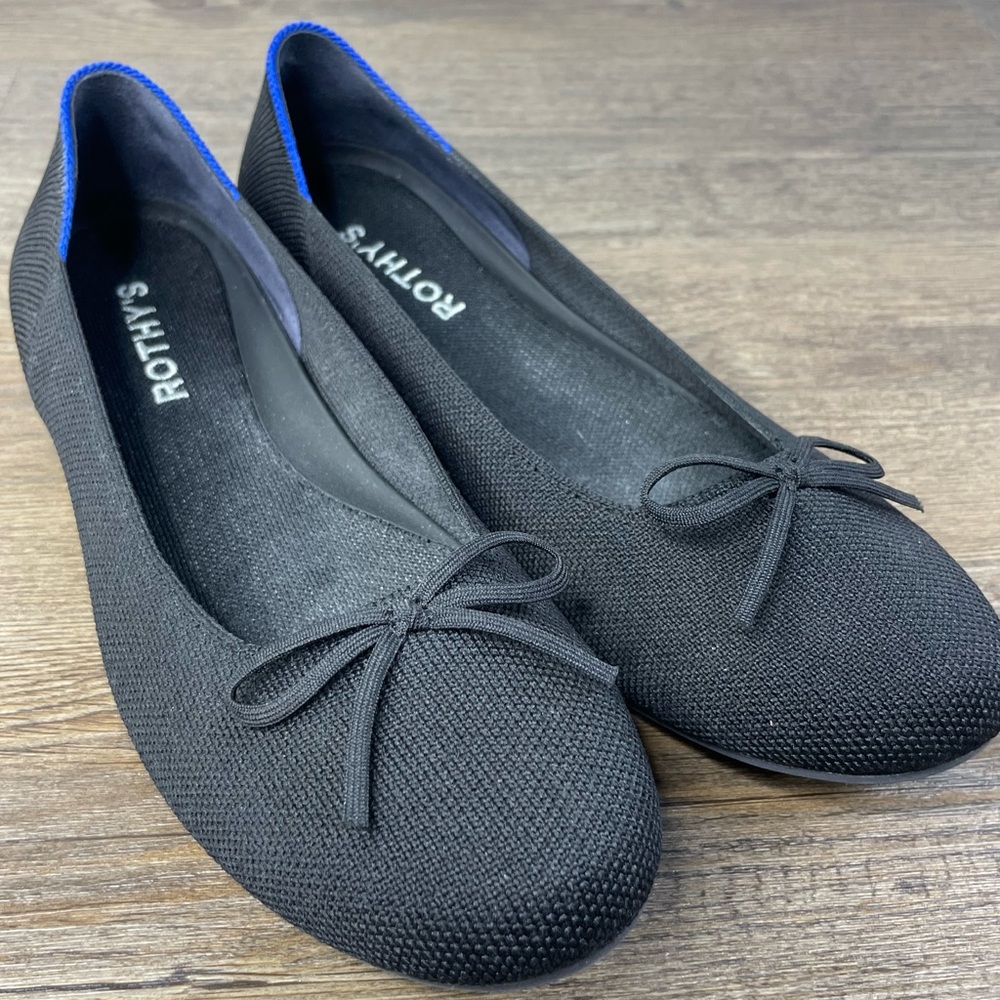 Rothy’s Women’s The Ballet Flat Black Slip On Bow Slip On Comfort Shoe, size 8